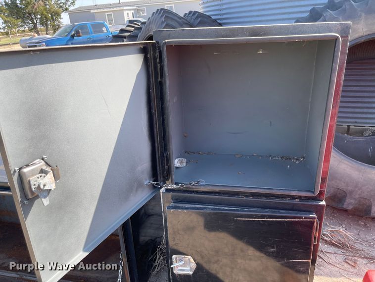 image for item JD9324 (4) toolboxes