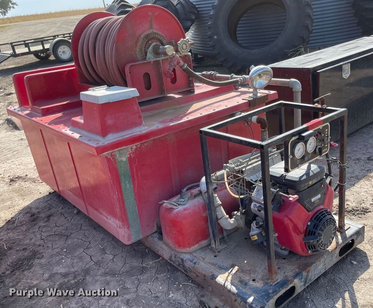 image for item JD9325 Brush fire skid unit