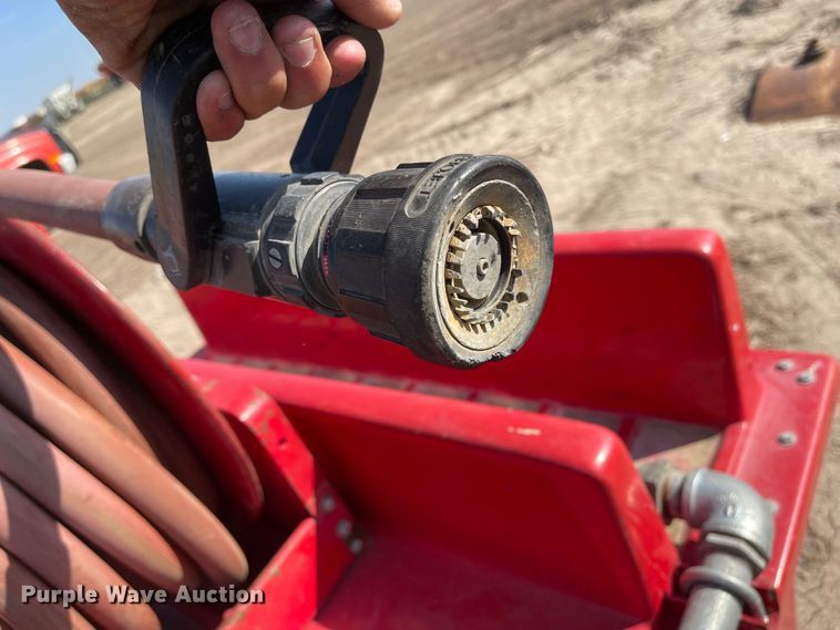 image for item JD9325 Brush fire skid unit