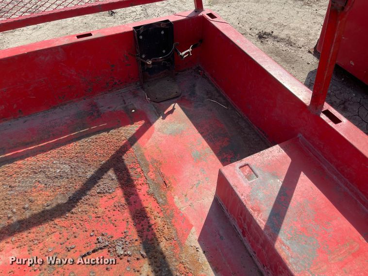 image for item JD9326 Steel flatbed