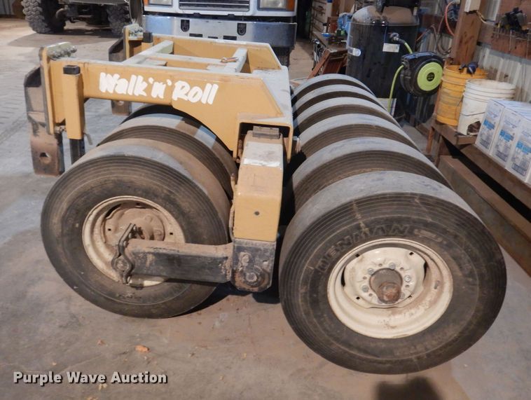 image for item JJ9659 Walk n Roll WR90 Series 3  pneumatic roller