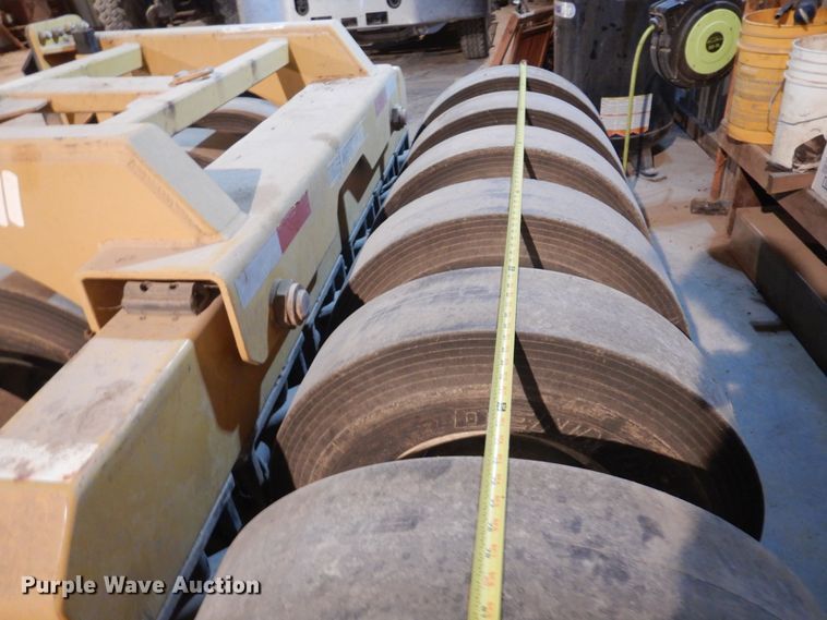 image for item JJ9659 Walk n Roll WR90 Series 3  pneumatic roller