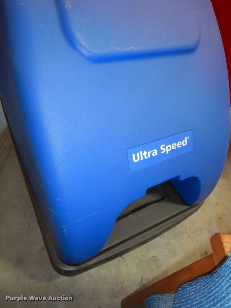 image for item KF9182 Clarke Ultra Speed  floor scrubber