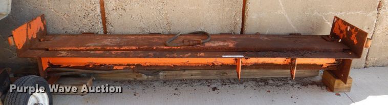 image for item KF9443 Monroe MS966-RF-GB  8' W spreader