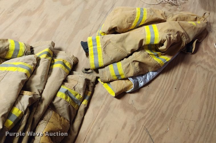 image for item KH9196 Fire fighting equipment