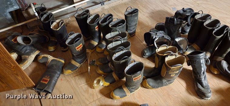 image for item KH9196 Fire fighting equipment