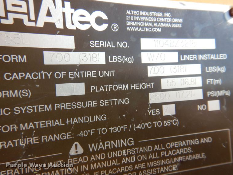 image for item KI9237 2005 Kenworth T300  bucket truck