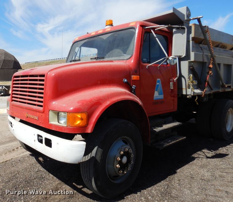 image for item KI9433 1991 International 4700  dump truck