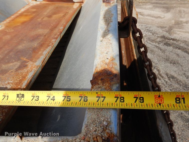 image for item KI9433 1991 International 4700  dump truck