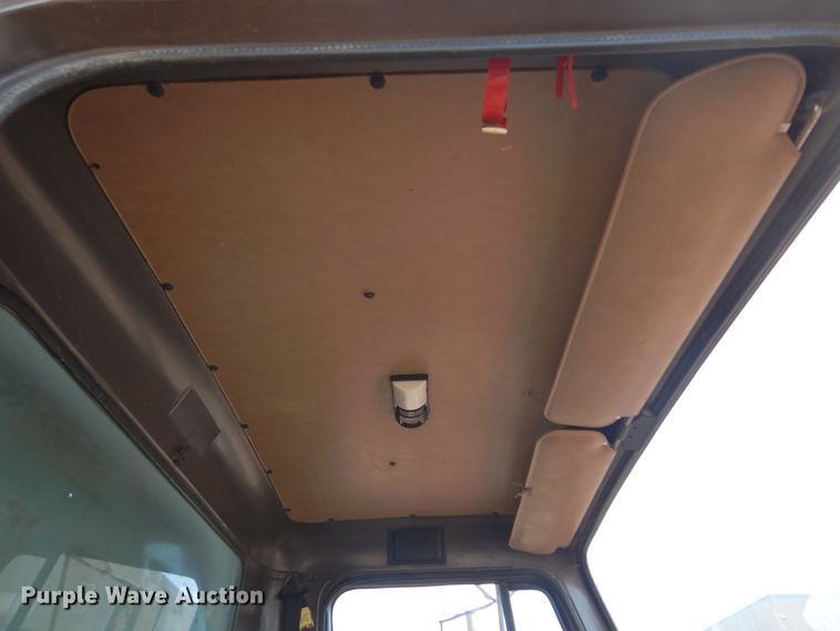 image for item KI9433 1991 International 4700  dump truck