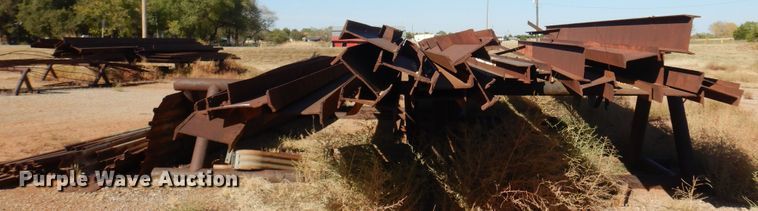 image for item KJ9149 Steel H-beams