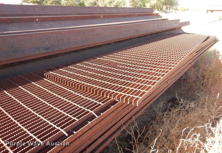 image for item KJ9149 Steel H-beams