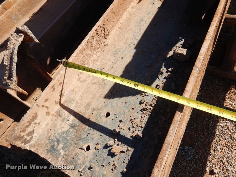 image for item KJ9149 Steel H-beams