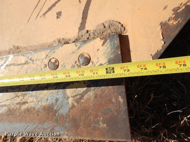 image for item KJ9151 Henke  12' W V-plow