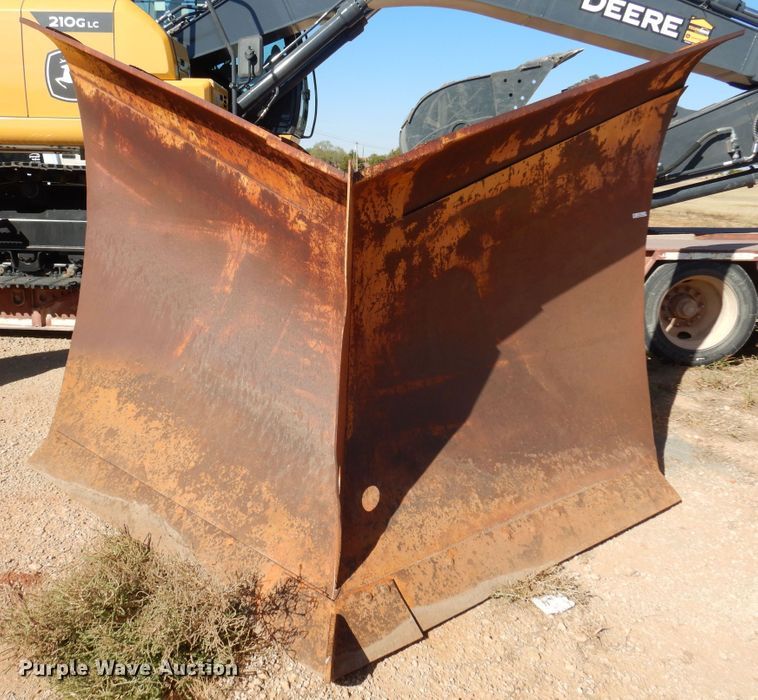 image for item KJ9152 Wasau VX5896  13'W V-plow
