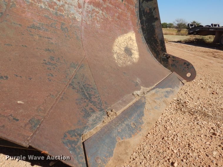 image for item KJ9153 12'W V-plow