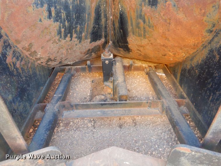 image for item KJ9153 12'W V-plow