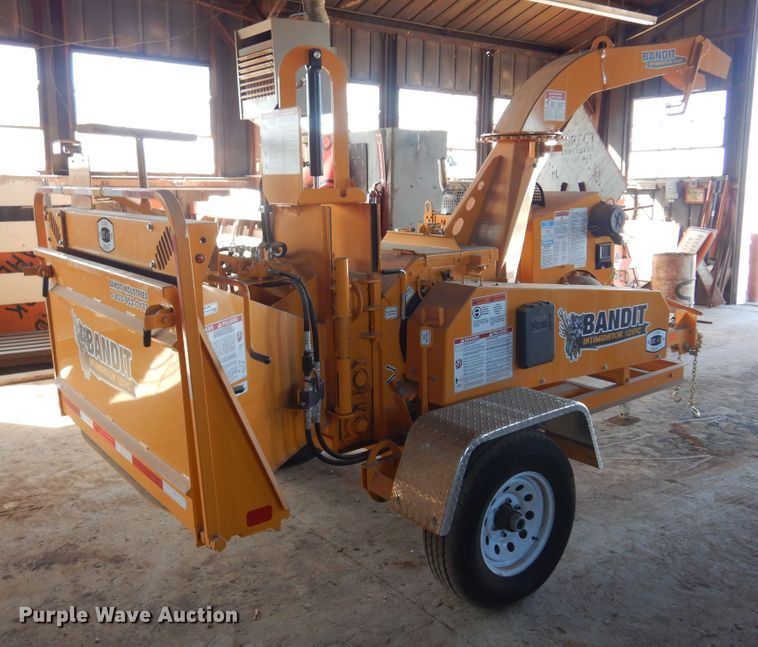 image for item KO9800 2018 Bandit Intimidator 12XPC  wood chipper