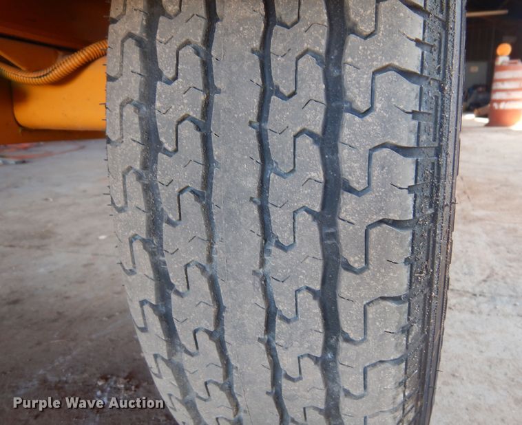 image for item KO9800 2018 Bandit Intimidator 12XPC  wood chipper