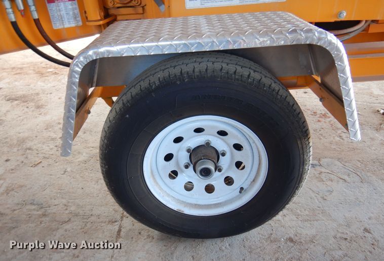 image for item KO9800 2018 Bandit Intimidator 12XPC  wood chipper