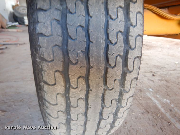 image for item KO9800 2018 Bandit Intimidator 12XPC  wood chipper