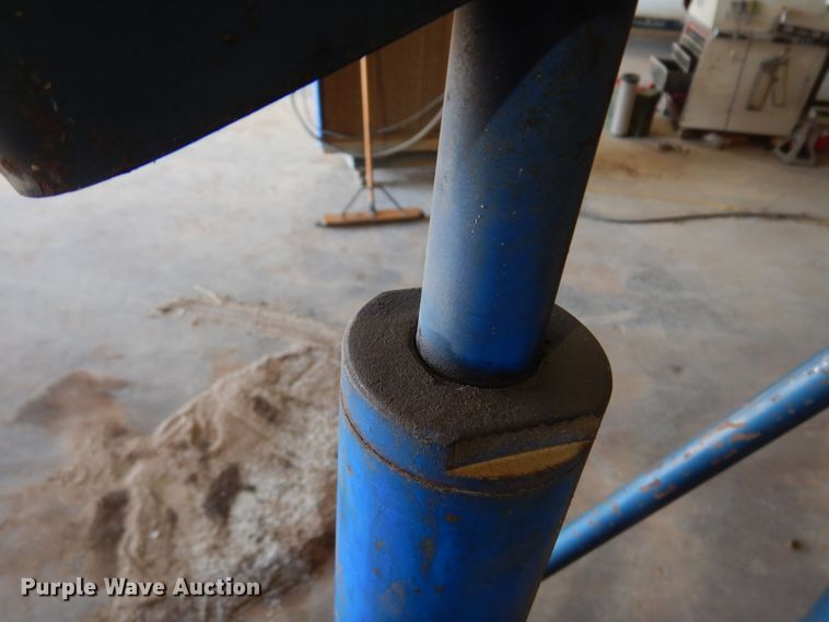 image for item KO9802 Walker 93815  engine hoist