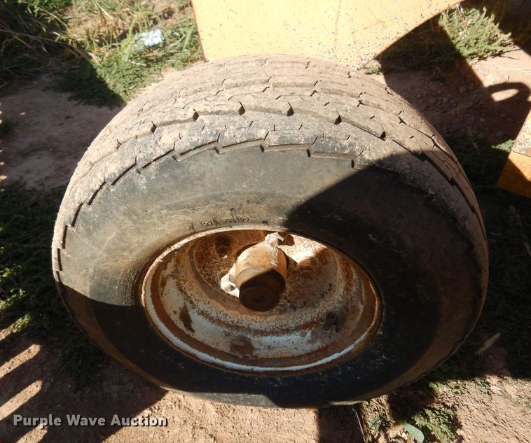 image for item KO9810 Road Groom RG8.5W  road maintainer