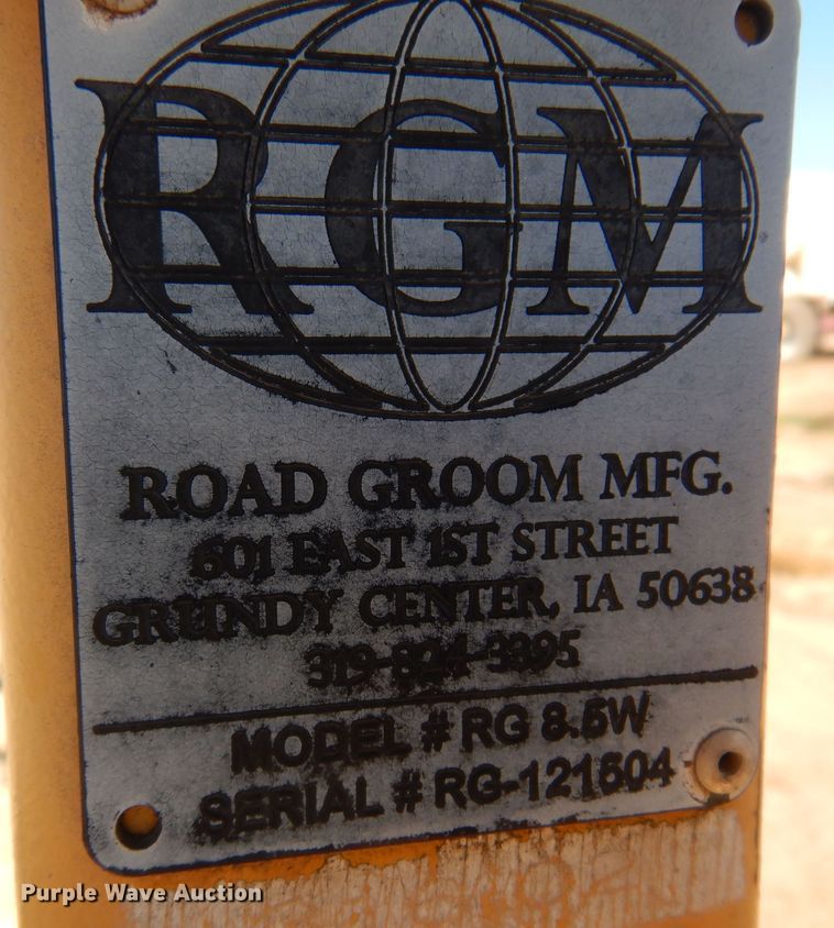 image for item KO9810 Road Groom RG8.5W  road maintainer
