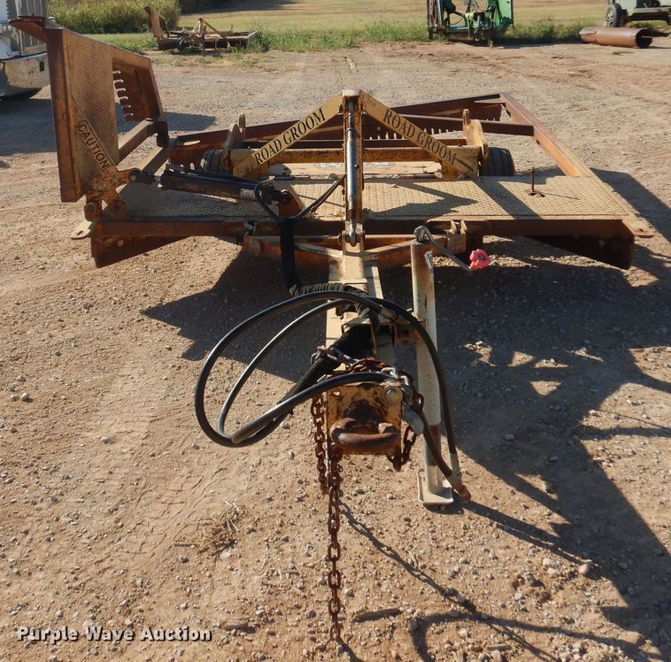 image for item KO9811 Road Groom RG8.5W  road maintainer