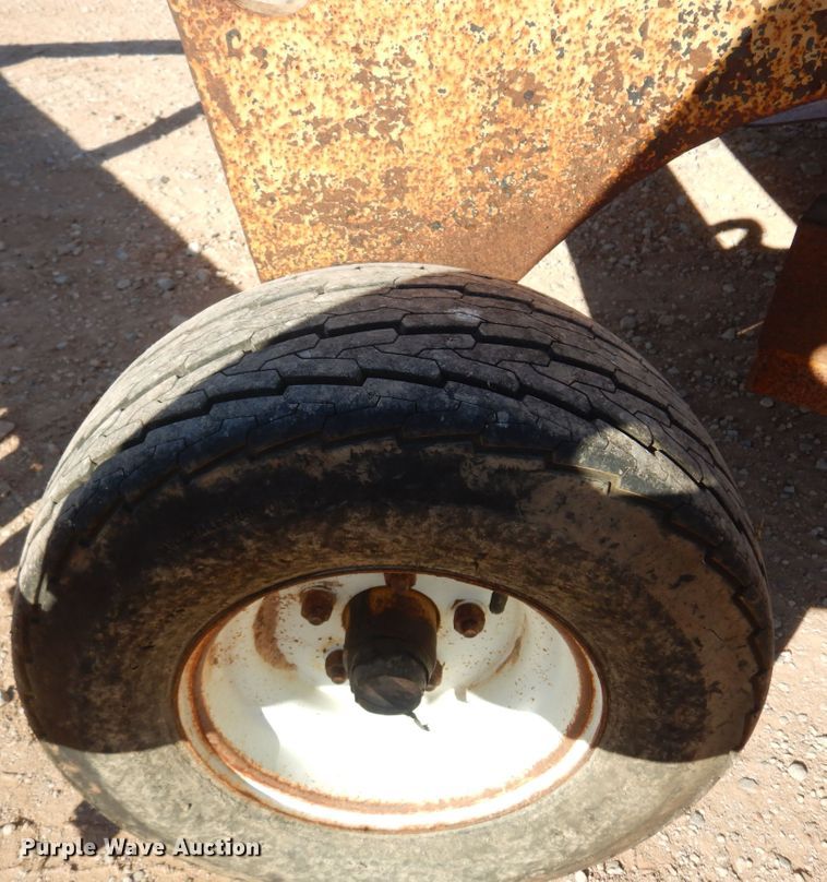 image for item KO9811 Road Groom RG8.5W  road maintainer