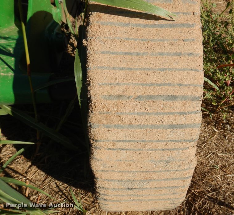 image for item KO9812 John Deere CX15  batwing rotary mower