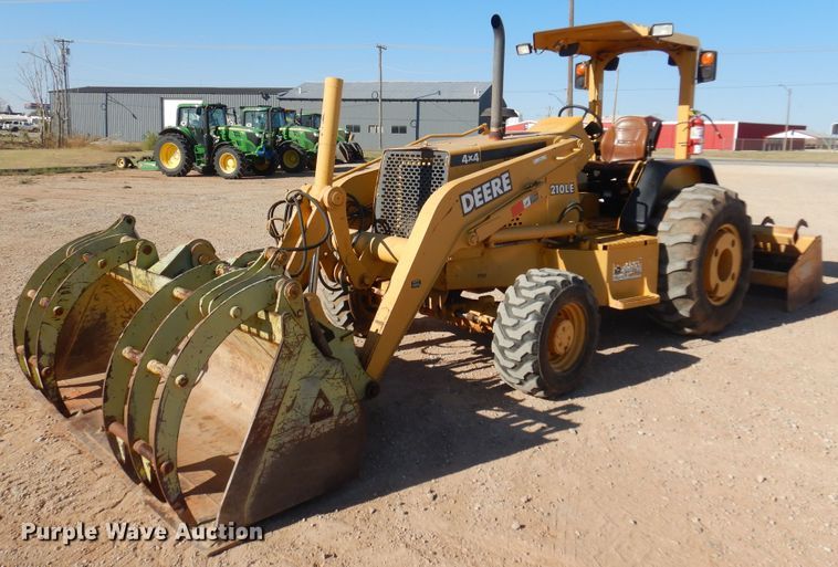 image for item KO9815 2001 John Deere 210LE  landscape tractor