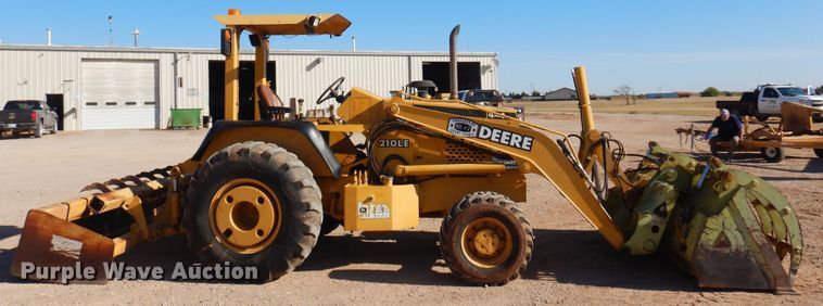 image for item KO9815 2001 John Deere 210LE  landscape tractor