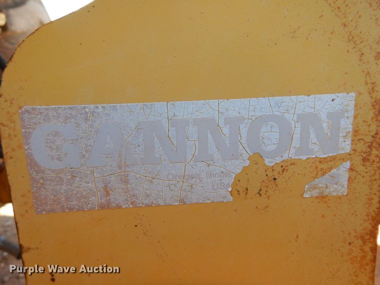 image for item KO9815 2001 John Deere 210LE  landscape tractor