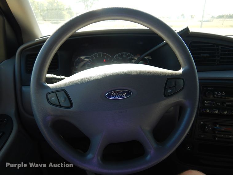 image for item KO9816 2003 Ford Windstar  van