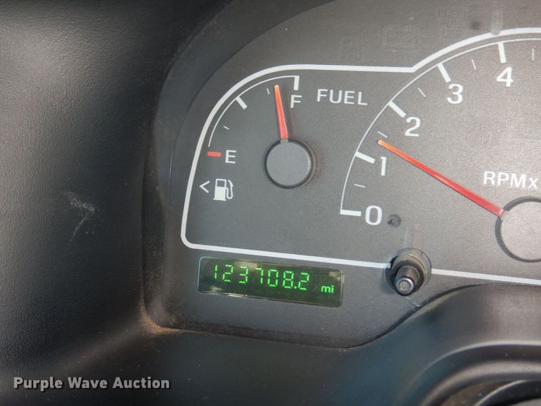 image for item KO9816 2003 Ford Windstar  van