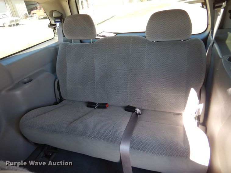 image for item KO9816 2003 Ford Windstar  van