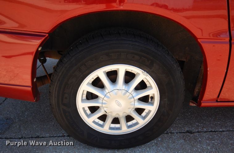 image for item KO9816 2003 Ford Windstar  van