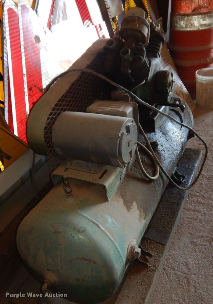 image for item KO9924 Alemite UFA  air compressor