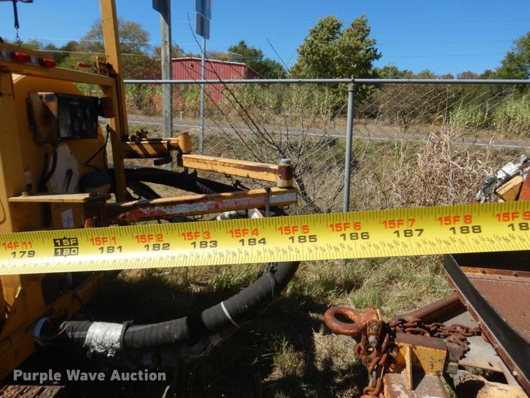 image for item KO9926 Roscoe RA2000  pot hole patcher