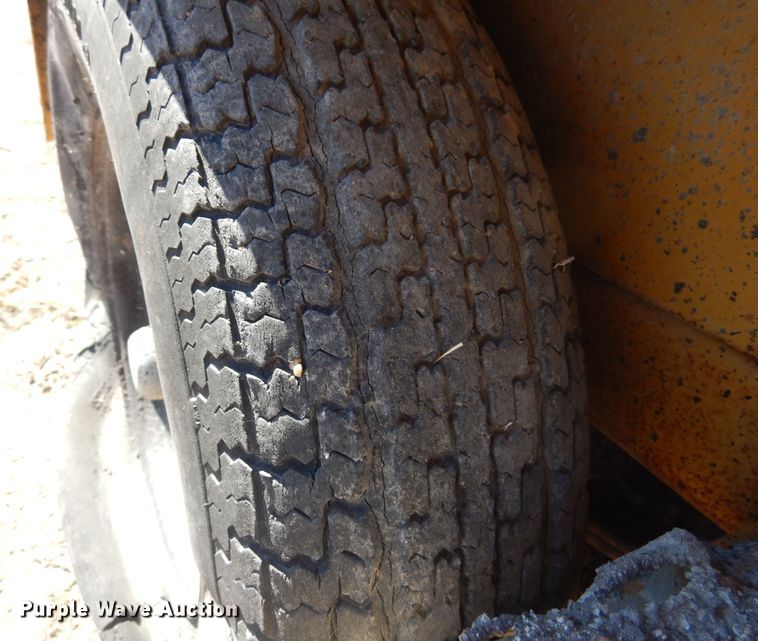 image for item KO9926 Roscoe RA2000  pot hole patcher