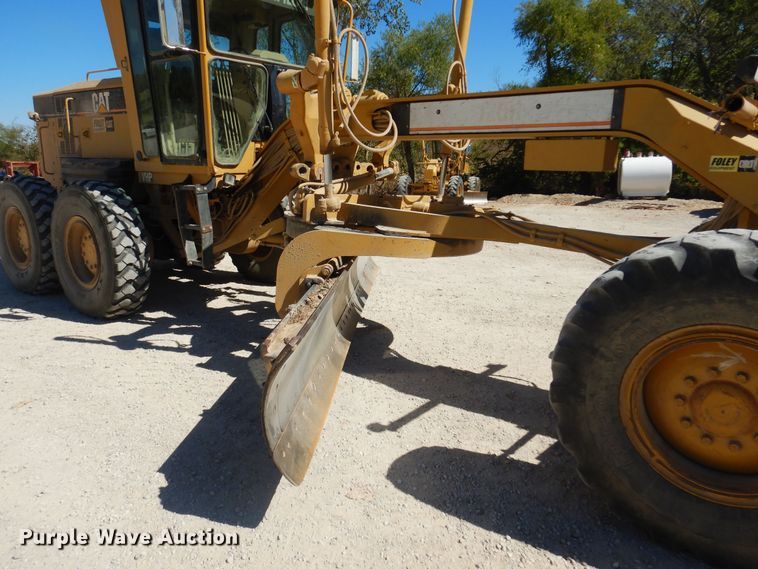 image for item KO9928 2004 Caterpillar 120H  motor grader