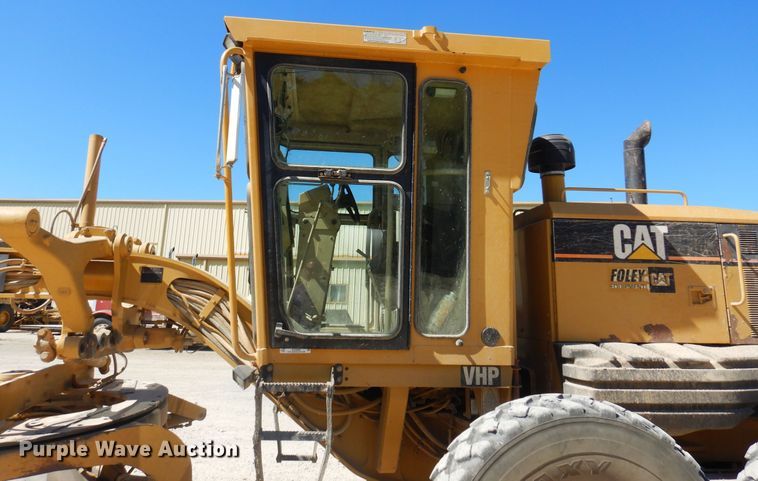 image for item KO9928 2004 Caterpillar 120H  motor grader