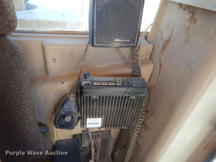 image for item KO9928 2004 Caterpillar 120H  motor grader