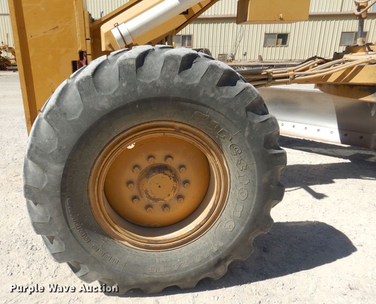 image for item KO9928 2004 Caterpillar 120H  motor grader