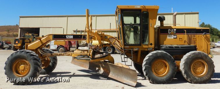 image for item KO9929 2005 Caterpillar 120H  motor grader