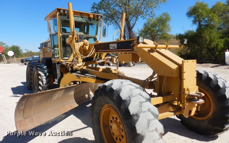 image for item KO9929 2005 Caterpillar 120H  motor grader