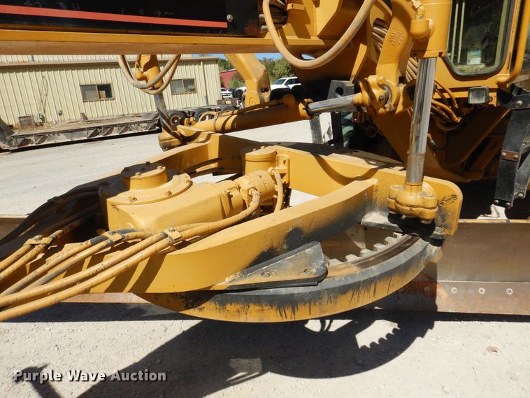 image for item KO9929 2005 Caterpillar 120H  motor grader