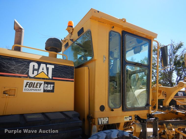 image for item KO9929 2005 Caterpillar 120H  motor grader