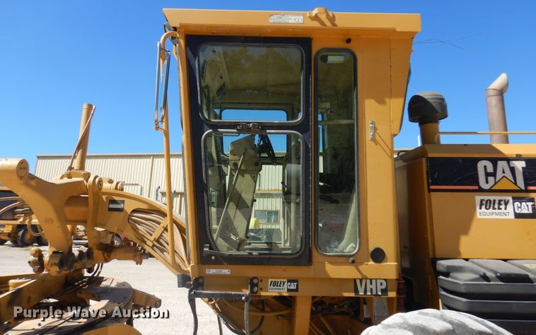 image for item KO9929 2005 Caterpillar 120H  motor grader